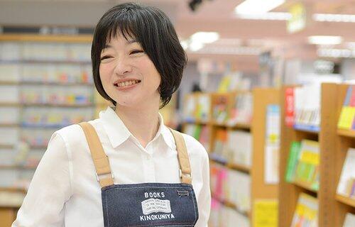 【悲報】某本屋、フルタイム非正規を募集で大炎上