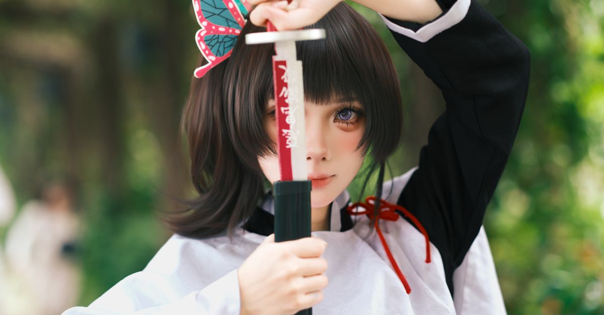 【画像】竈門ねずこちゃん、JCのくせにピンクのえちえちパンティを履いてることが判明。。。