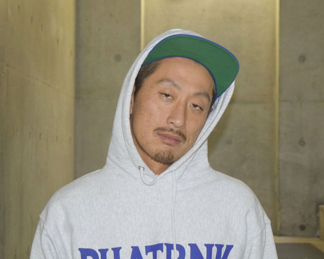 “おでんツンツン男”豊嶋悠輔、タトゥー丸見えで娘の運動会へ　「そんなにダメなことなのかな？」と疑問呈し批判続出！