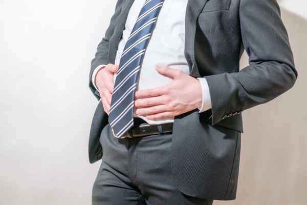 【緊急】お腹だけぽっこり出てるやつ、「これ」やってみろ⇒www