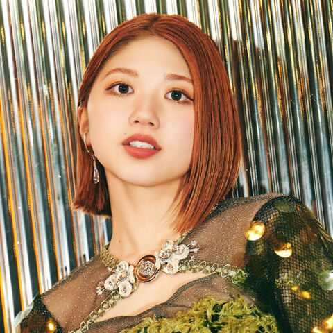 【朗報】ホイガキ竹内朱莉「防災用の笛を3個買ったつもりが15個も届いたので配り歩いてる」