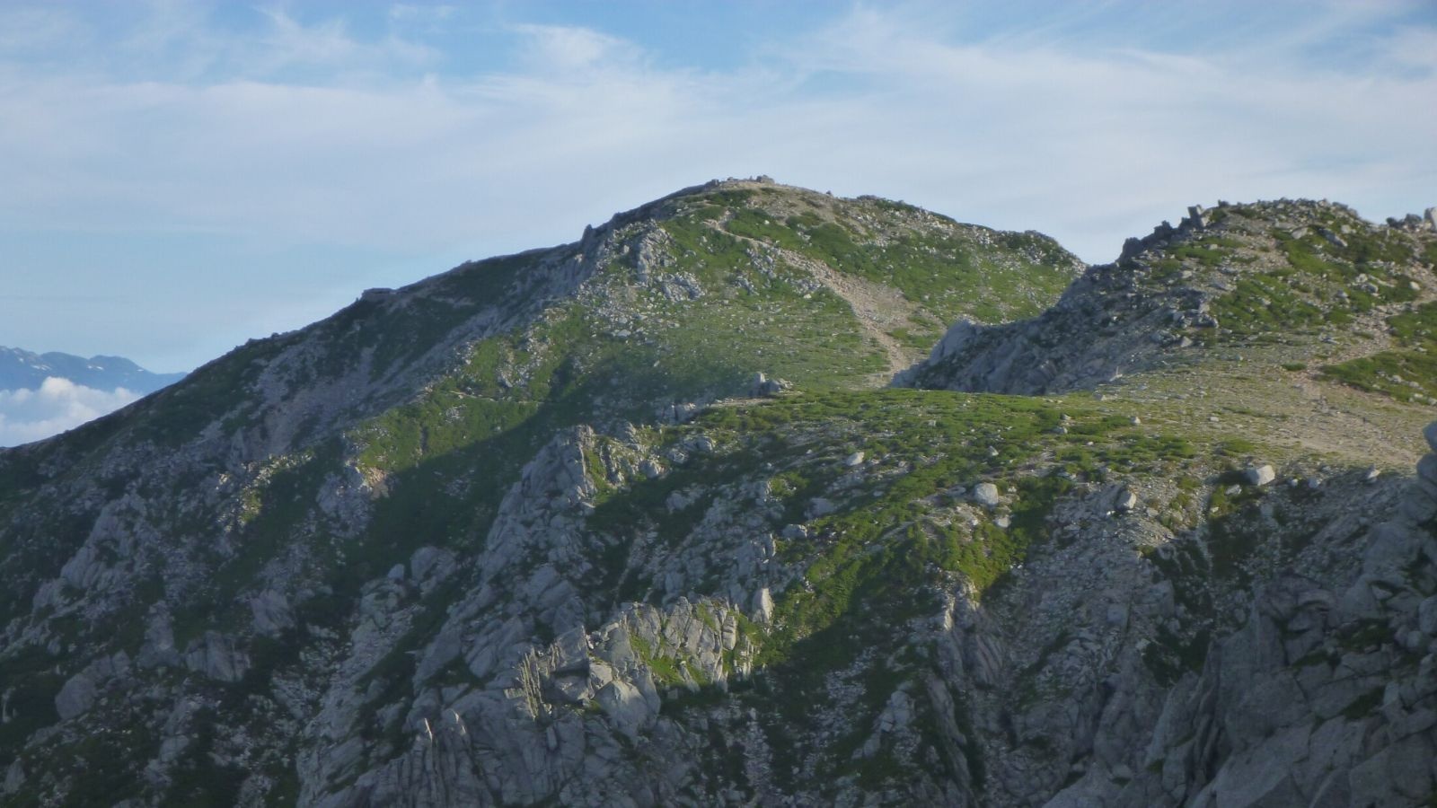 【長野】「負傷と疲労で先に進めない」中国籍の22歳の男性2人が登山中に行動不能 ヘリコプターで救助 目立ったケガなし 中央アルプス木曽駒ケ岳で遭難