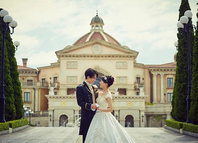 【悲報】結婚式を1年前にキャンセルした結果、式場から128万円請求される→司法の鉄槌が下る