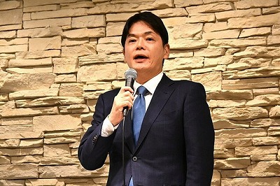 【悲報】横浜市長「私がパワハラ加害者だからこそパワハラ対策ができる」www