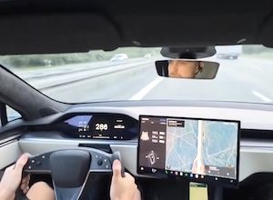 【動画】アウトバーンで時速286キロから事故ったテスラ乗りの車載(@_@;)