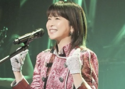 【悲報】森高千里(57)さん、さすがにもうオバサンになってしまう