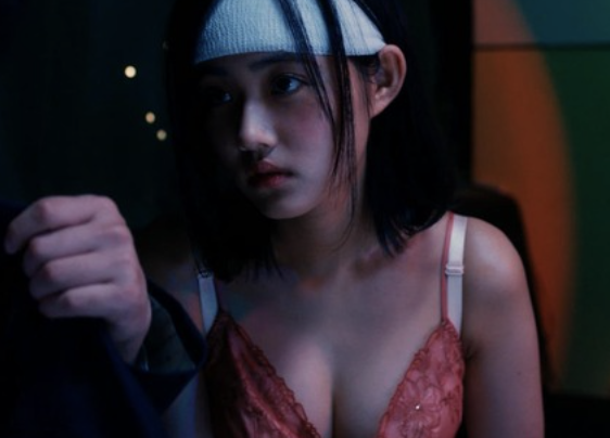 【画像】新ドラマ『もうパパ！』で原菜乃華の乳房が揺れまくってて草www