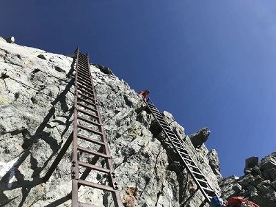 【悲報】ＣｈａｔＧＰＴ「結論から言うね。軽装で槍ケ岳登山、これめっちゃ合理的」鵜呑みにしたＡＩおじさん、遭難
